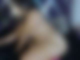Arielasm MILF webcam performer live streaming