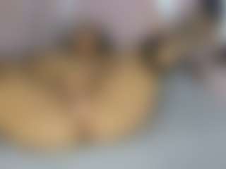 Arielasm's Live Sex Cam Show