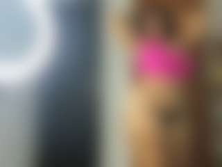 Arielasm MILF webcam performer live streaming