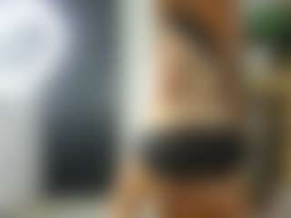 Live cam show with Arielasm - Dirty Talk on Camsoda