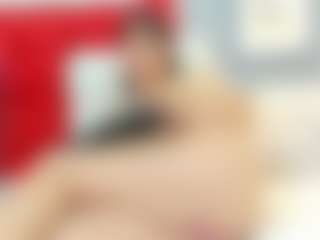 Live cam show with KarolDorunch2 - Tittyfuck on Camsoda