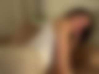 Live cam show with MariamFares - HD on luckytryst.com