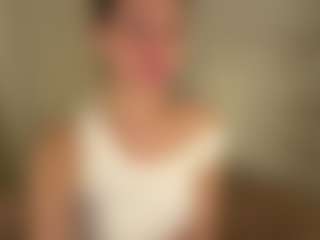 Live cam show with MariamFares - White on luckytryst.com | hong kong