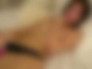 MariamFares's Live Sex Cam Show