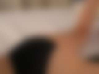 Live cam show with MariamFares - Tittyfuck on Pornisteam.com