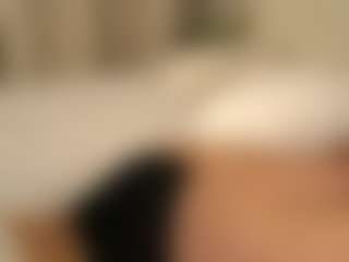 Live cam show with MariamFares - Normal on Camsoda