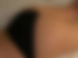 Live cam show with MariamFares - Normal on Camsoda