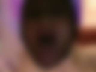 Live cam show with SandraKind - Blue Eyes on xxxlivecams.org