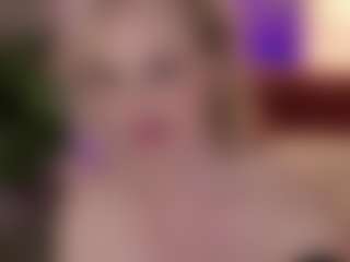 SandraKind's Live Sex Cam Show
