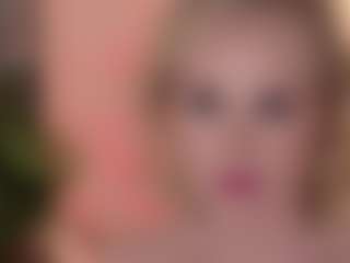 SandraKind's Live Sex Cam Show