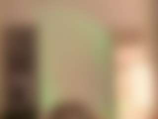 Live cam show with SandraKind - Middle Aged on TeamSkeetLive