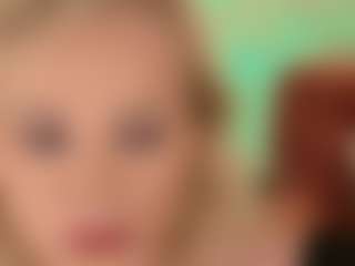 SandraKind's Live Sex Cam Show