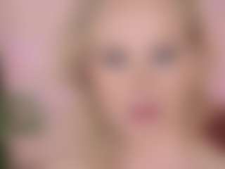 Live cam show with SandraKind - Skinny MILF on Taboo Cams XXX