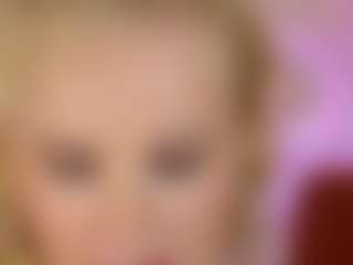 Live cam show with SandraKind - Blue Eyes on Camsoda