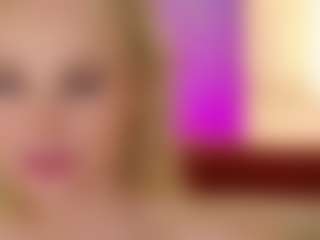 Live cam show with SandraKind - Petite MILF on Camsoda