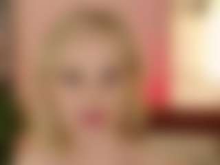 Live cam show with SandraKind - Blonde Hair Middle Aged on CamSextacy