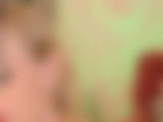 SandraKind MILF webcam performer live streaming