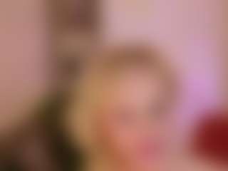 SandraKind's Live Sex Cam Show