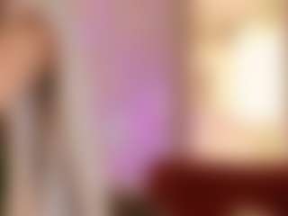 Live cam show with SandraKind - Fingering MILF on sexylive.show