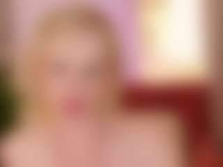 Live cam show with SandraKind - Mature on Camsoda