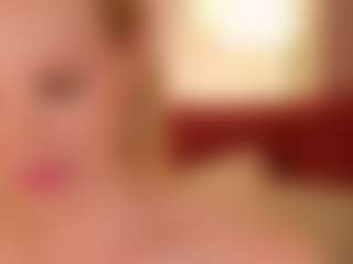 SandraKind's Live Sex Cam Show
