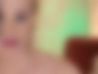 SandraKind's Live Sex Cam Show