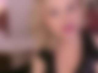 SandraKind's Live Sex Cam Show