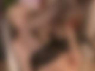 Live cam show with SandraKind - Blonde Hair Middle Aged on Camsoda