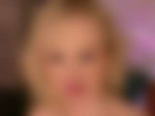 SandraKind's Live Sex Cam Show