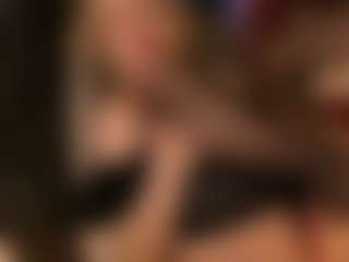 SandraKind's Live Sex Cam Show
