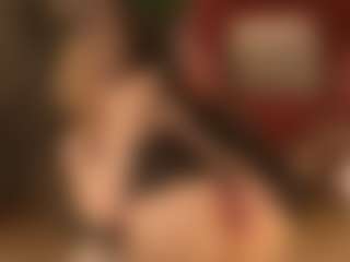 Live cam show with SandraKind - BBW Mature on SpunkLive