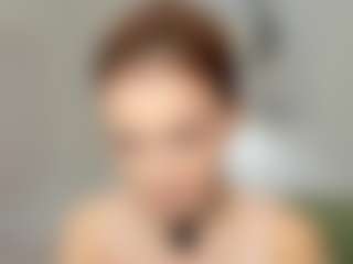 Synne-g1ows's Live Sex Cam Show