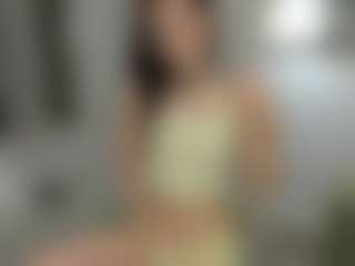 Live cam show with Synne-g1ows - Green Eyes on slutload