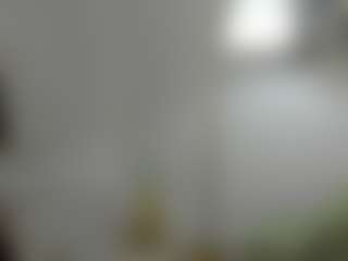 Live cam show with Synne-g1ows - Moaning on slutload