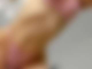 Live cam show with Synne-g1ows - Athletic Small Tits on Camsoda