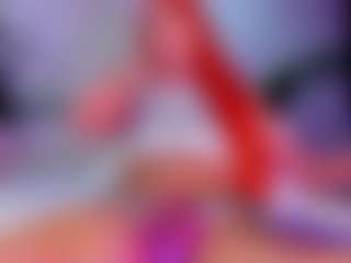 Alaiaguerra's Live Sex Cam Show