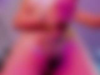 Alaiaguerra's Live Sex Cam Show