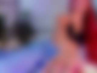 Live cam show with Alaiaguerra - Lean on Camsoda