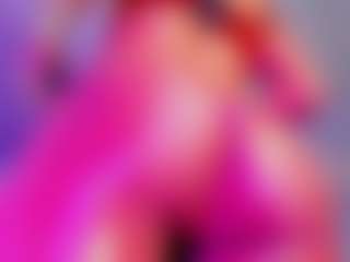 Live cam show with Alaiaguerra - Muscular on CamSodaAdn