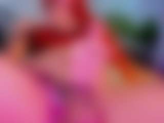 Live cam show with Alaiaguerra - Implants on madthumbs