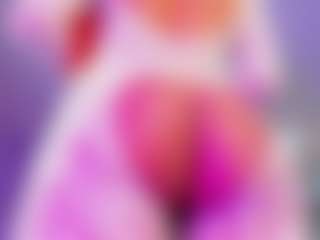 Alaiaguerra's Live Sex Cam Show