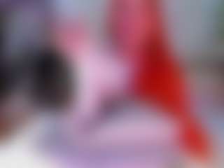 Live cam show with Alaiaguerra - Genital Piercings on googirlz