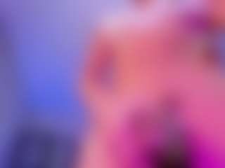 Live cam show with Alaiaguerra - Colombia on Stripli.com