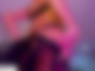 Alaiaguerra's Live Sex Cam Show