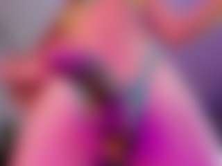 Alaiaguerra's Live Sex Cam Show