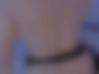 Live cam show with AmmyCollinss - Hazel Eyes on Uber Horny
