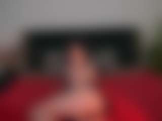 Live cam show with BerryDiva - Body Massage on sexytreat.net