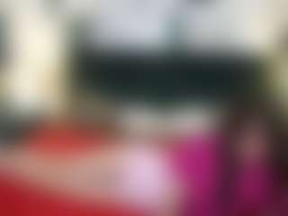 Live cam show with BerryDiva - Camel Toe on parknlotfishbdy
