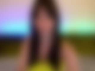 Live cam show with BerryDiva - Body Massage on CamwithHer