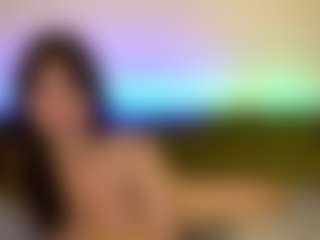 Live cam show with BerryDiva - Body Massage on CamClone